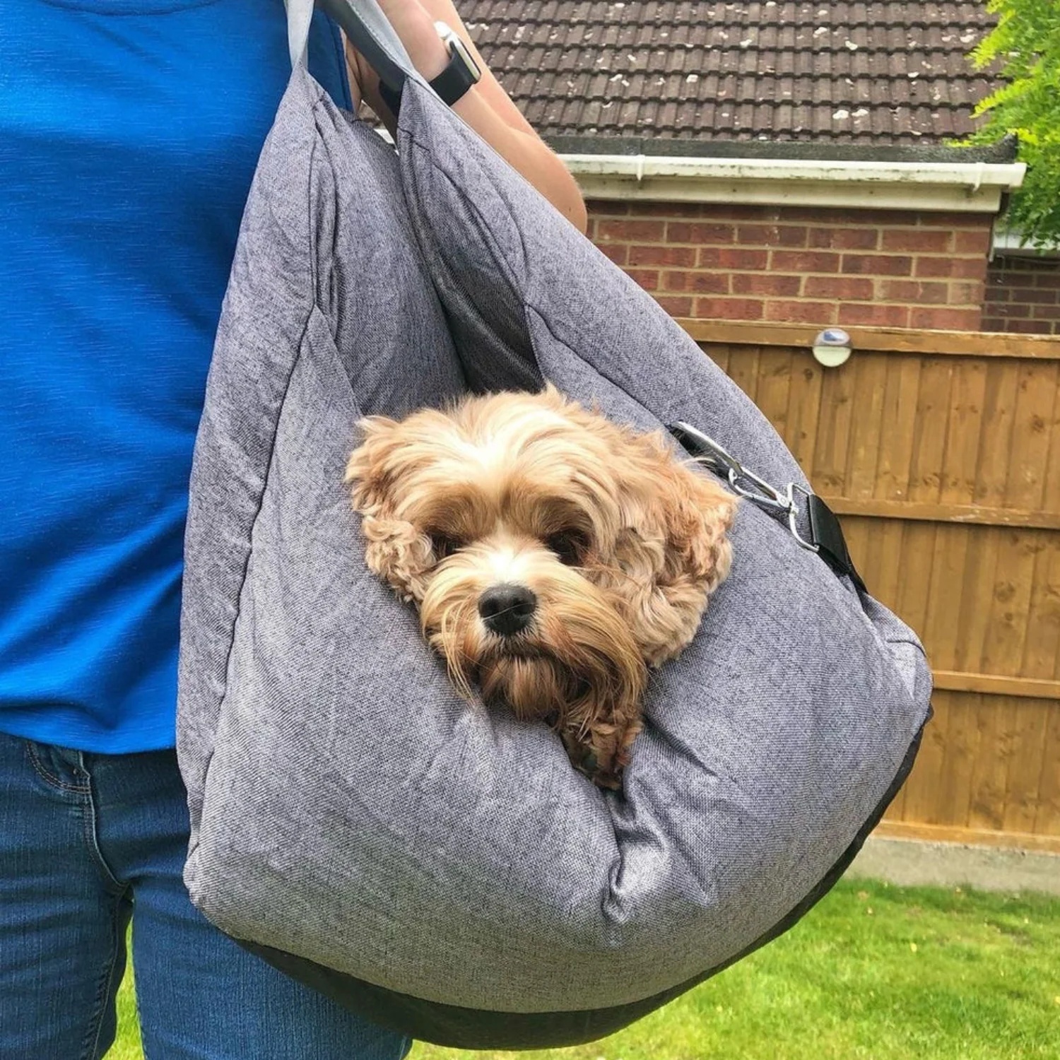 Luxurious Dog Car Bed - Image 19