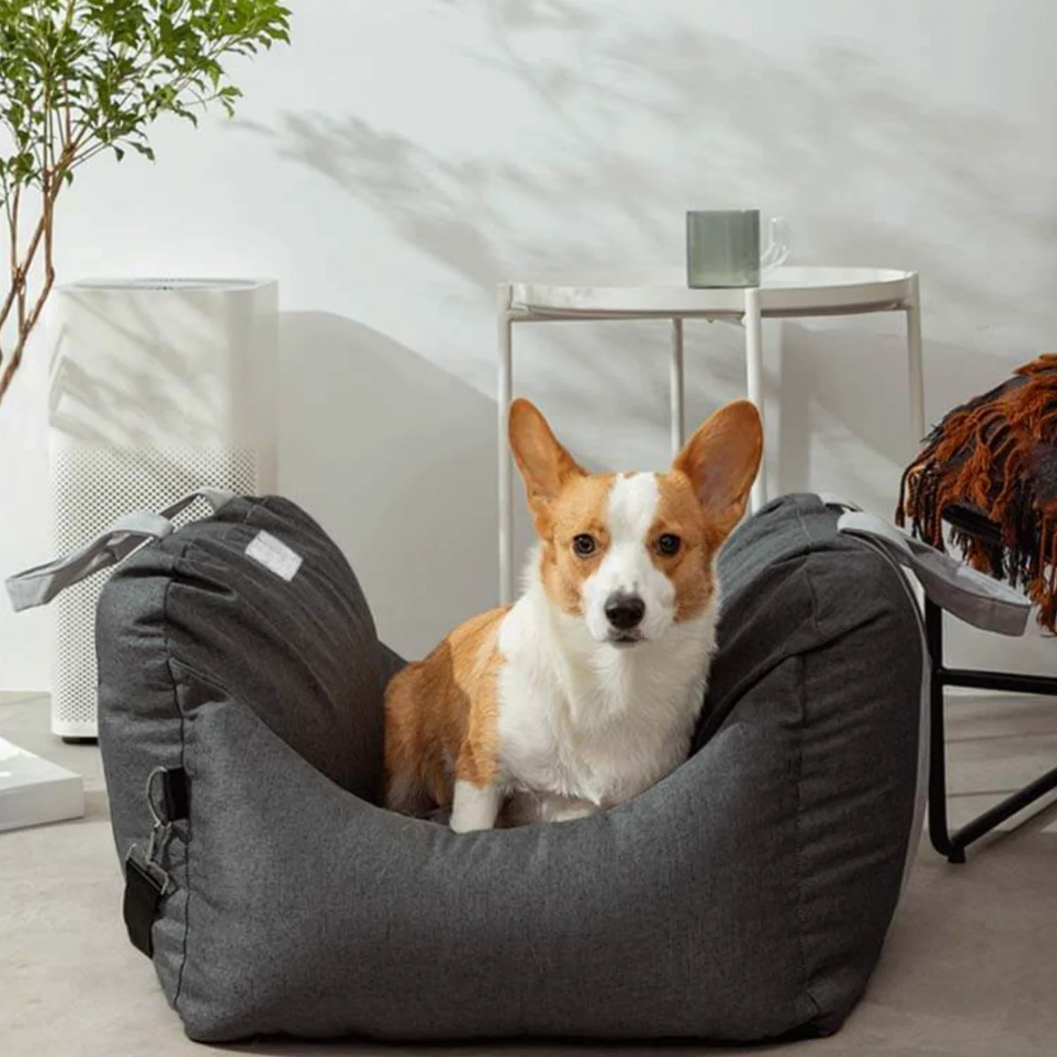 Luxurious Dog Car Bed - Image 20