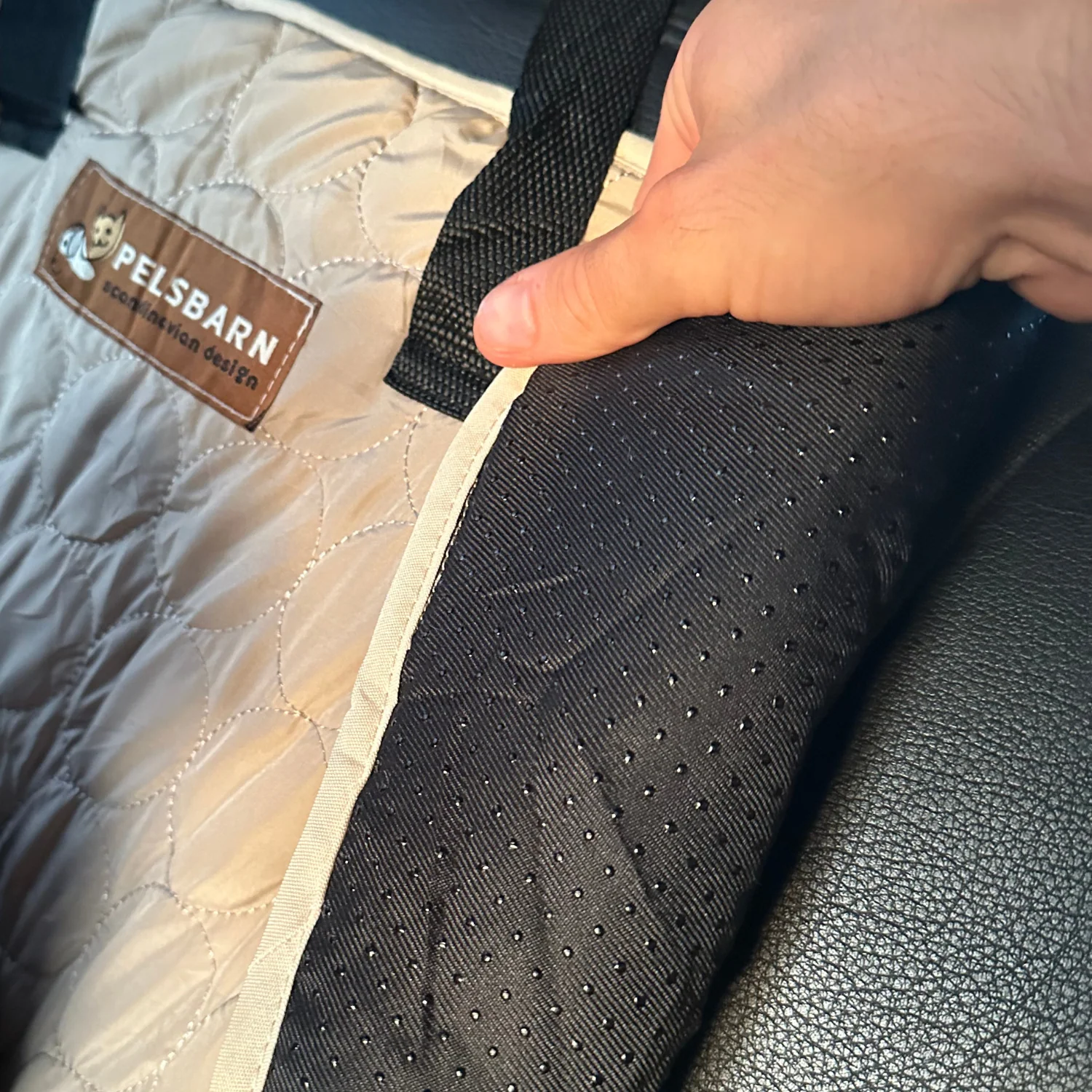Pelsbarn Cooling Car Bed - Image 10